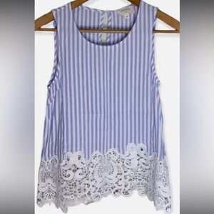 Everly Women’s Small Sleeveless Top w/Lace bottom Blue‎ White Stripe button back